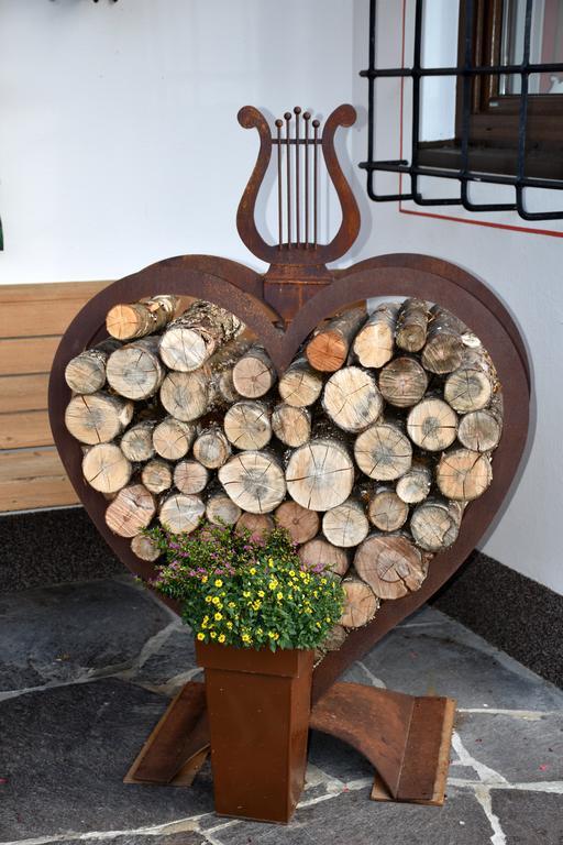 Hirzingerhof Hotel เวสเทนดอร์ฟ ภายนอก รูปภาพ
